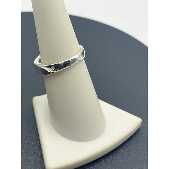 Sterling Silver 925 Trillion Cut Prong Set Peridot Solitaire Modern Ring Sz 7.5 - Picture 8 of 10